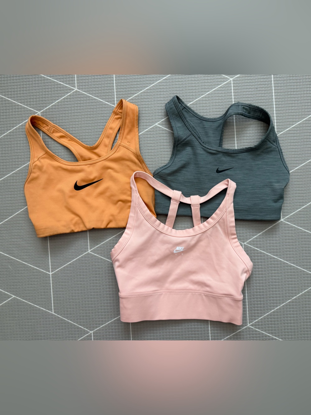 Nike|Women's Sports Bra Bundle lot,Pastel Pink coral & Gray•••XS,SPORTY Workout